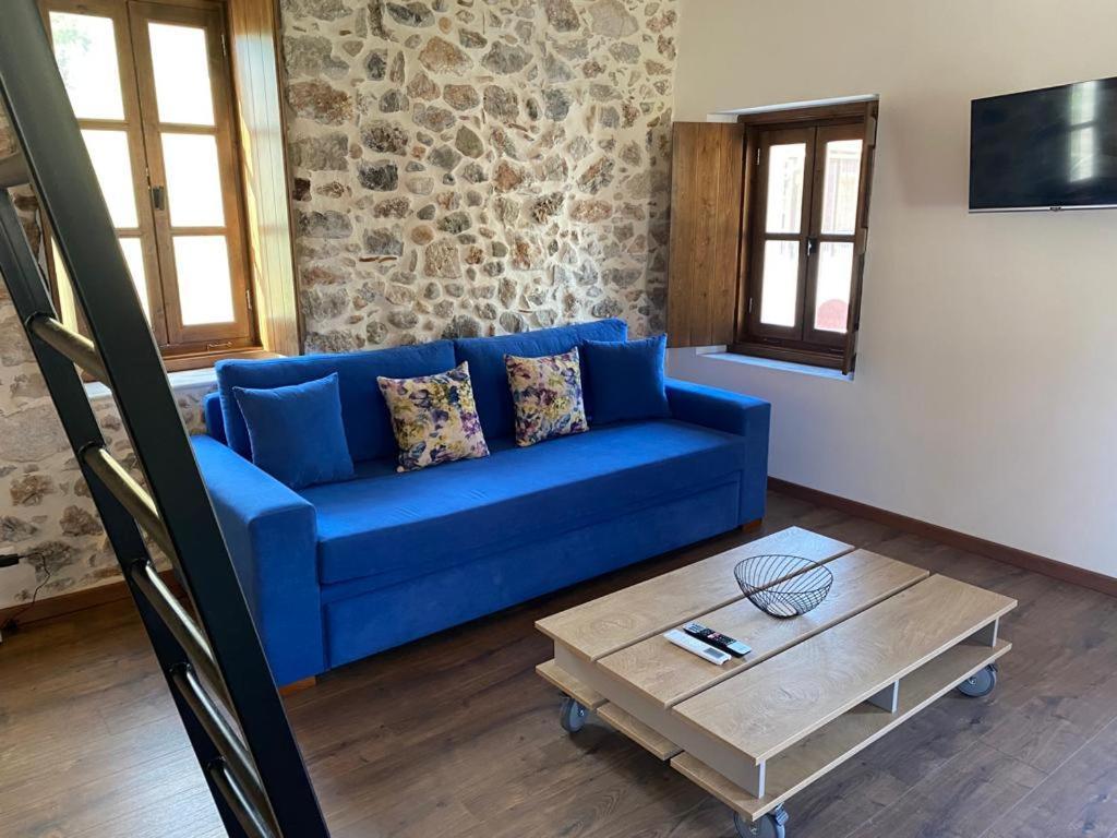 Apartamento Indigo Leonidion Exterior foto
