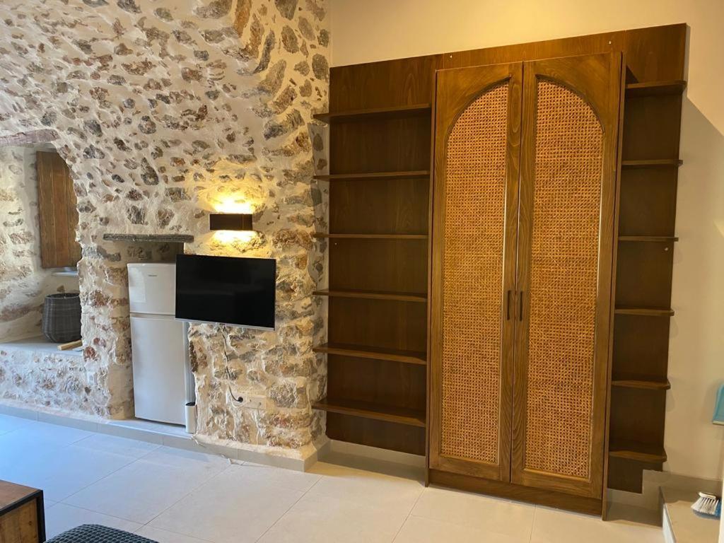 Apartamento Indigo Leonidion Exterior foto